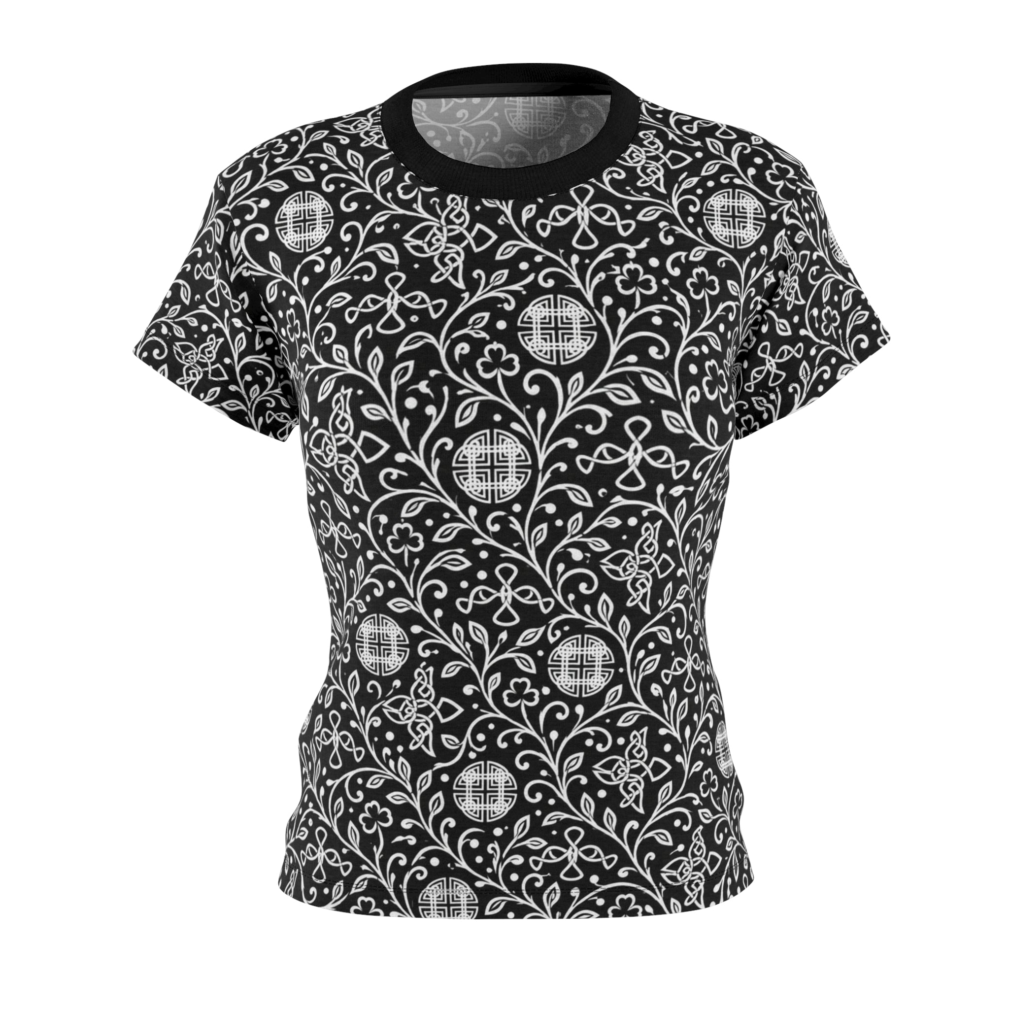 Foy Women's Black and White Floral Knot Pattern T-Shirt