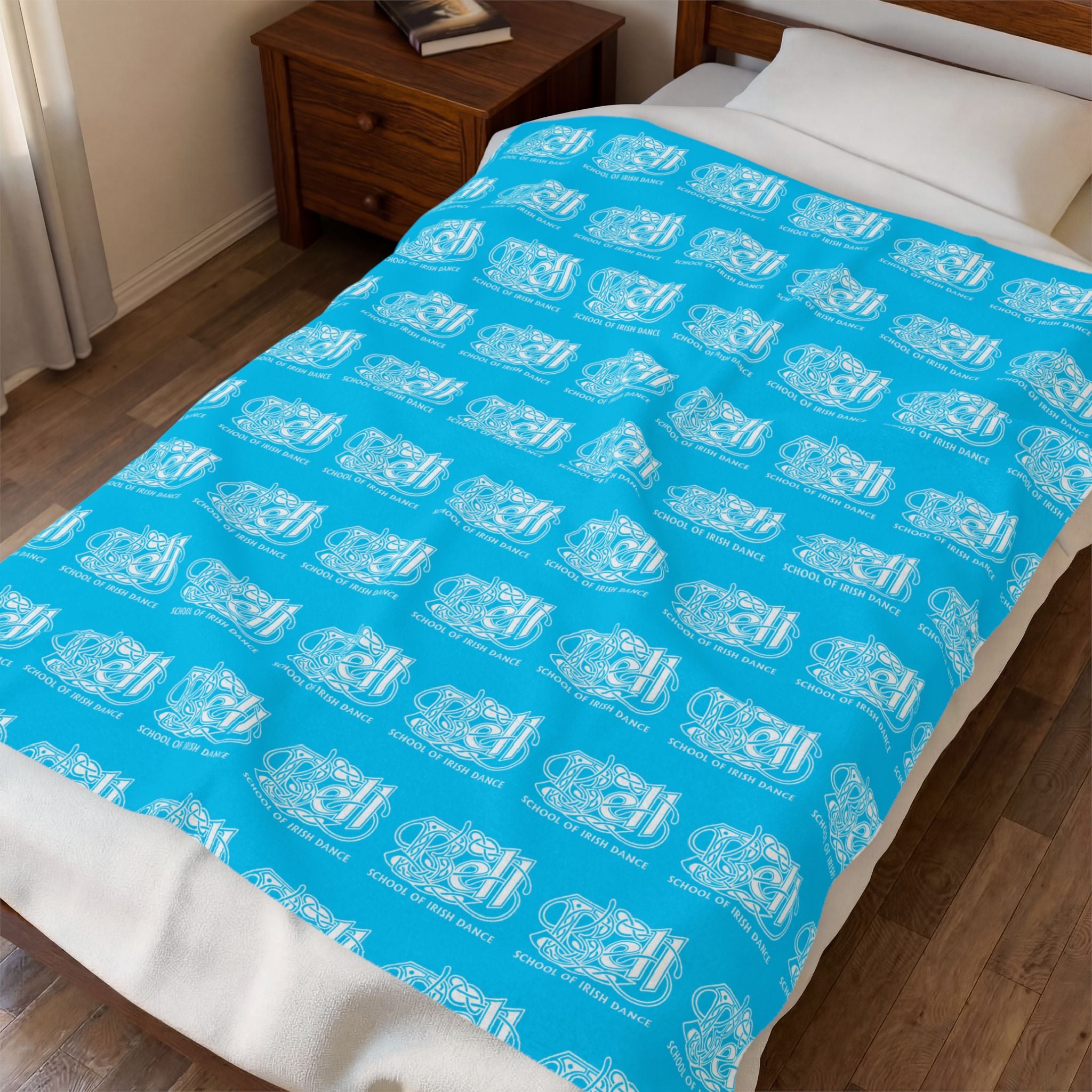 Bell School Velveteen Plush Blanket